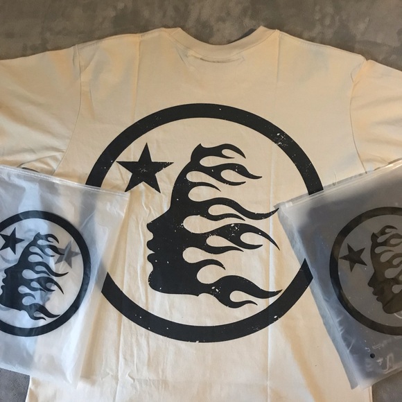 HELLSTAR CLASSIC ‘WHITE’ T-SHIRT🔥⭐️ - Picture 6 of 6